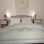 Daire Center First Floor *