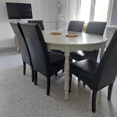 Center First Floor * Kos Town