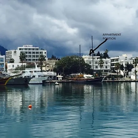 Center First Floor Apartmán