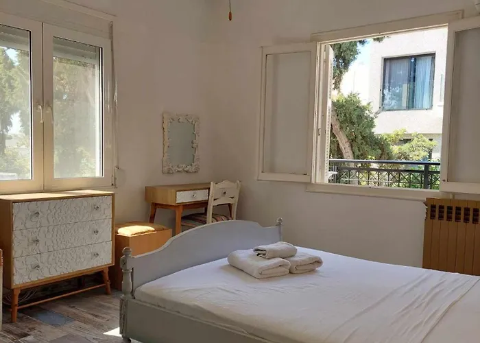 Center First Floor Apartmán Kos